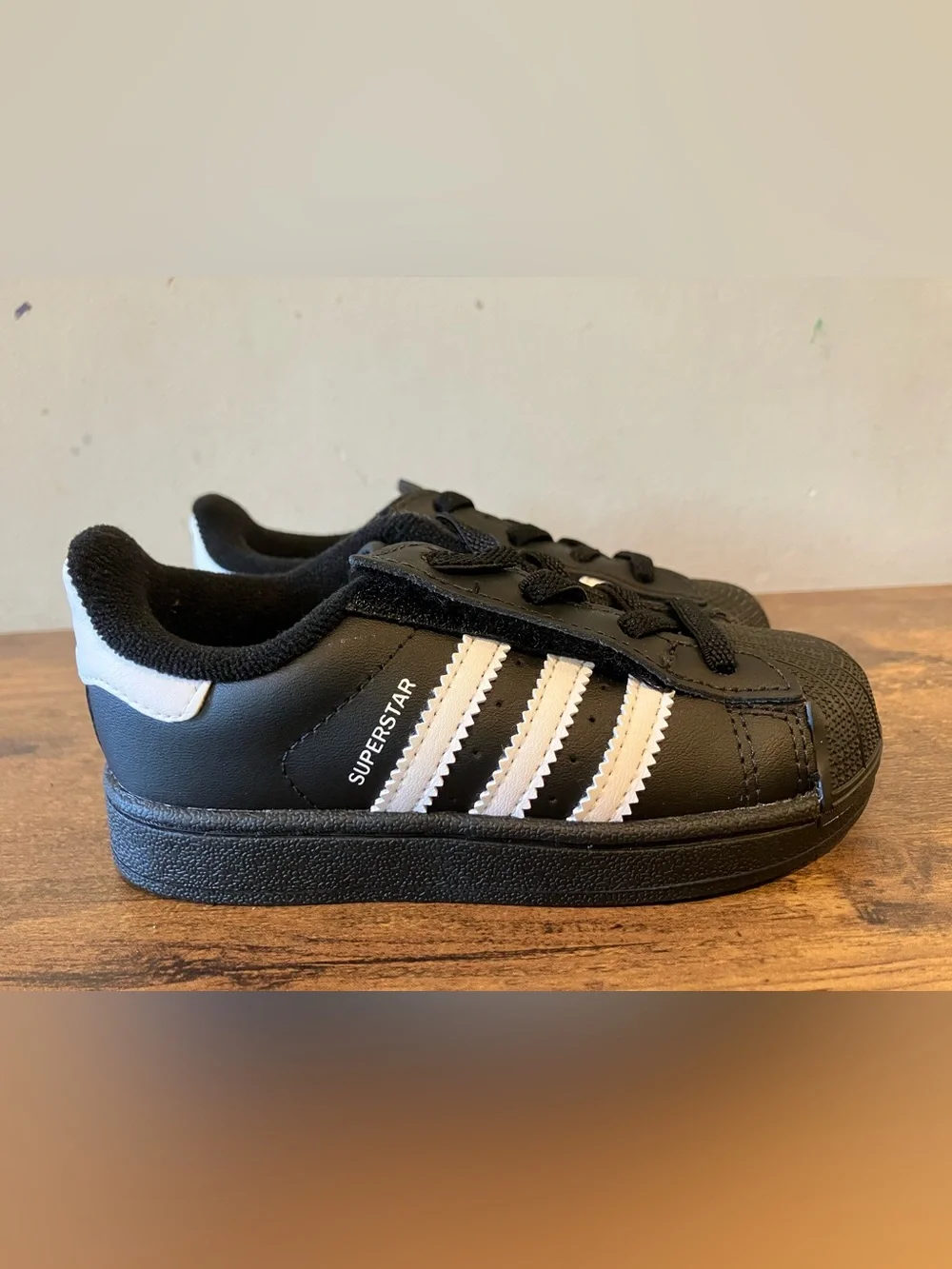Toddler adidas allstars
